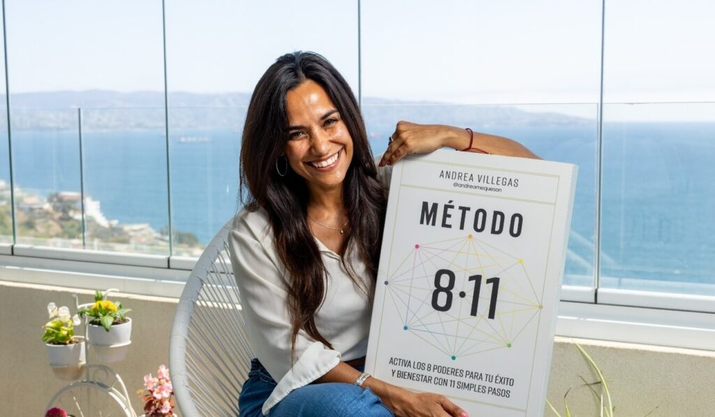 Andrea villegas es autora de libros de reflexión y asesora de éxito y bienestar como el Método 8 11